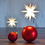 Herrnhuter stjernen blev kendt i Danmark gennem Brødremenigheden i Christiansfeld, og derfor omtales den ofte som Christiansfeld stjernen, Christiansfeld adventsstjernen, Christiansfeld julestjernen eller Brødremenighedens adventsstjerne.
